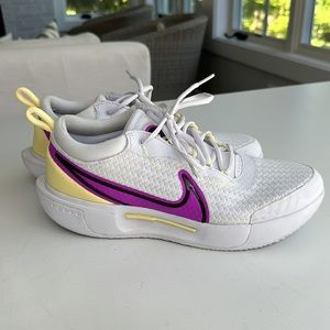 NikeCourt Air Zoom Pro Women's Tennis Shoes